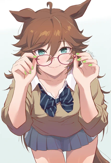 【ウマ娘】女子高生制服verシービー眼鏡ありと無をまとめておきました。再掲#ウマ娘 #ミスターシービー 