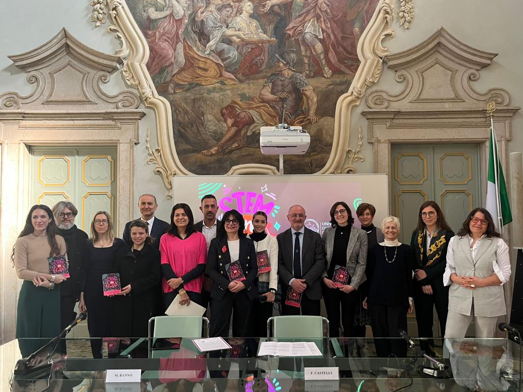 info_CDR's tweet photo. #Intred è partner del progetto “STEM in Genere” ideato dall’ @unibs_official, per un riequilibrio di genere nelle discipline STEM (#Science, #Technology, #Engineering, #Mathematics)
Per saperne di più https://t.co/u0ShgGSHAa https://t.co/8ZAQVoYflI