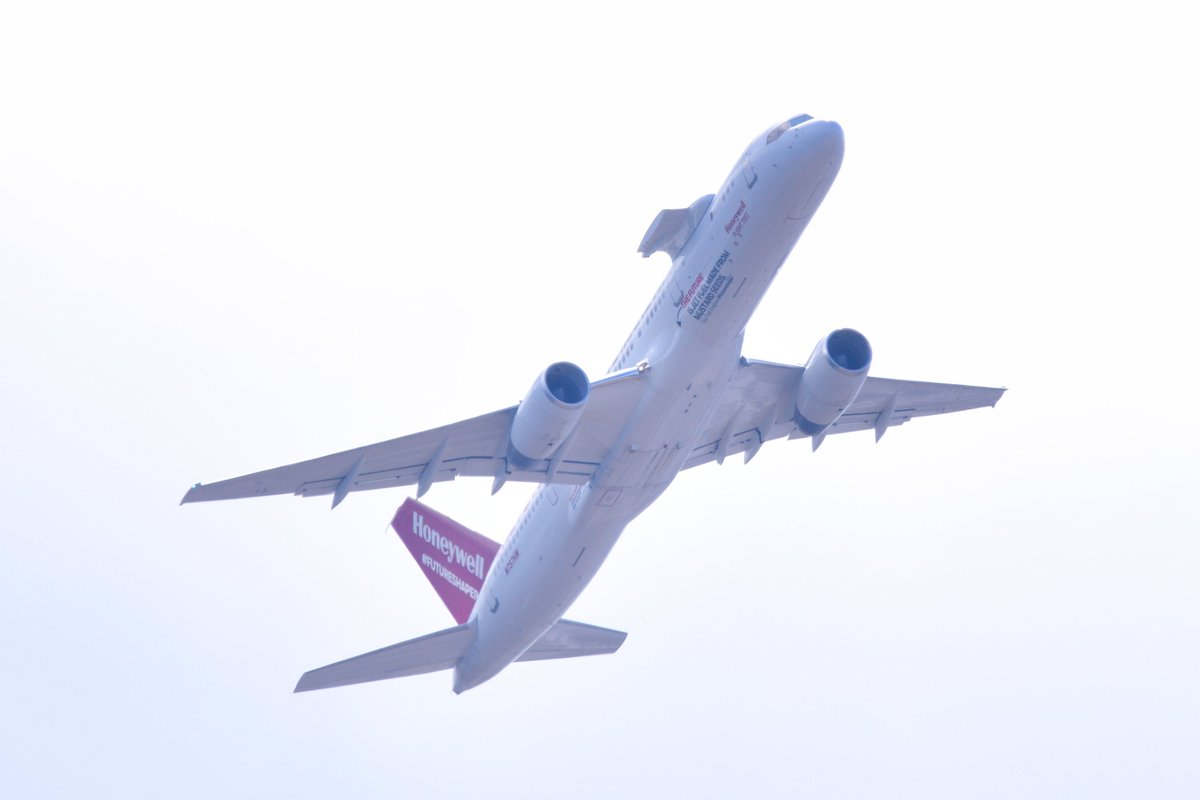 羽田空港に飛来したハネウェルの試験機を撮れました‼️‼️元イースタン航空の機体で、最古参の757の一つです✨

Feb 20, 2023 HND/RJTT
Honeywell Aerospace
Boeing 757-225 N757HW
HNW757 Tokyo / HND → Tokyo / HND RW34R↑