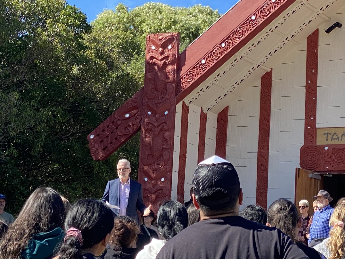 GeographyOtago's tweet image. Nau mai, haere mai, tauti mai. Welcome to the 2023 academic year. Today we were able to welcome Geography’s 1st-year tauira Māori, joining the pōwhiri for all 1st-year tauira Māori at Ōtākou marae. What a warm welcome &amp;amp; a wonderful day 💕💕 #dunnerstunner #onlyotago #studentlife