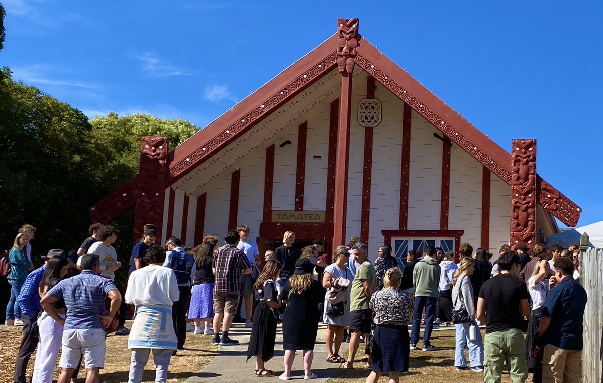 GeographyOtago's tweet image. Nau mai, haere mai, tauti mai. Welcome to the 2023 academic year. Today we were able to welcome Geography’s 1st-year tauira Māori, joining the pōwhiri for all 1st-year tauira Māori at Ōtākou marae. What a warm welcome &amp;amp; a wonderful day 💕💕 #dunnerstunner #onlyotago #studentlife