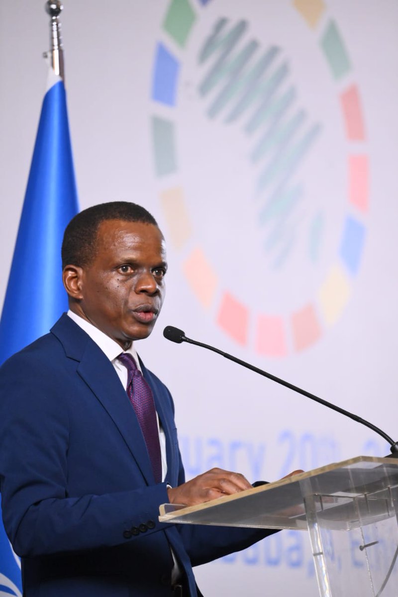 dessalegnmanaye's tweet photo. "Africa will need around 438 billion USD in #AdaptationFinancing by 2030. #CarbonMarkets could unleash an estimated US$82 billion/yr in value, at $120 per ton of #CO2 sequestered, as well as create 167 million additional jobs" - @ECA_OFFICIAL ES #AntonioPedro at #ABF2023
🇪🇹 https://t.co/OtiNmObBhC