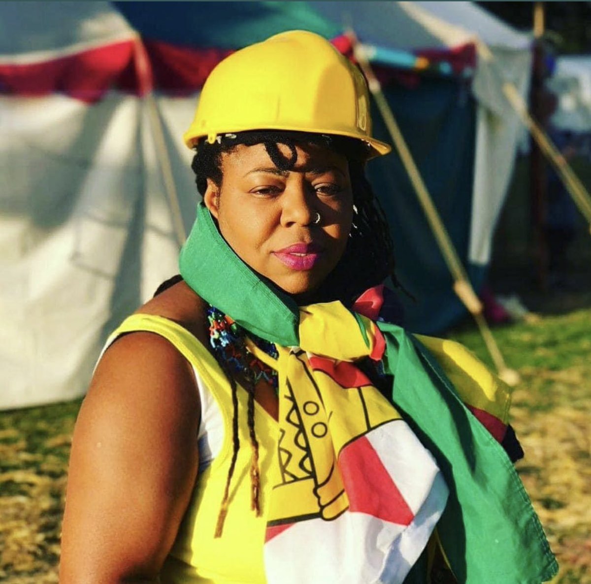 CeciliaEdwrds's tweet photo. It’s a CCC thing ⁦@nelsonchamisa⁩ https://t.co/qXBOsvQhYw