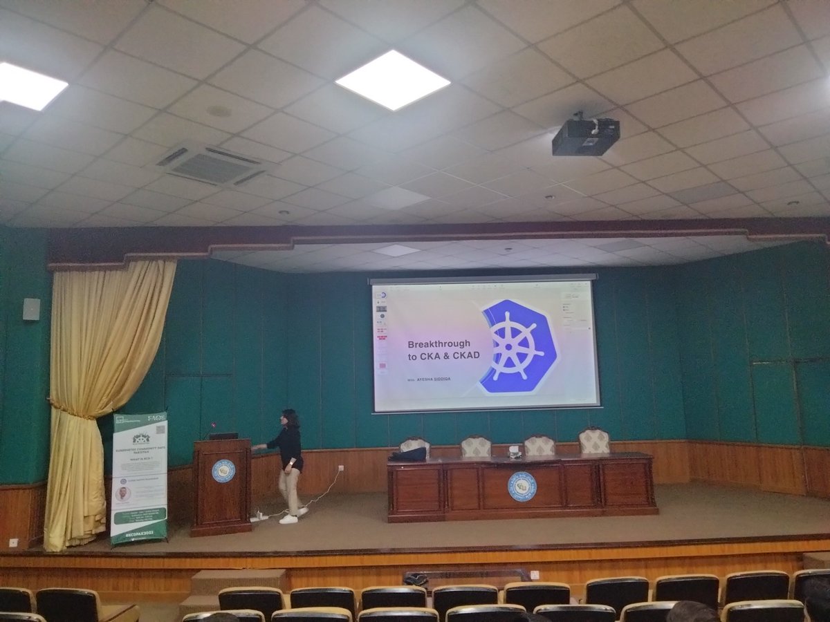 cloudnativeboy's tweet photo. How to tackle CKA example with Ayesha on #kcdpak #kcdpakistan https://t.co/xT0RCpvpRn