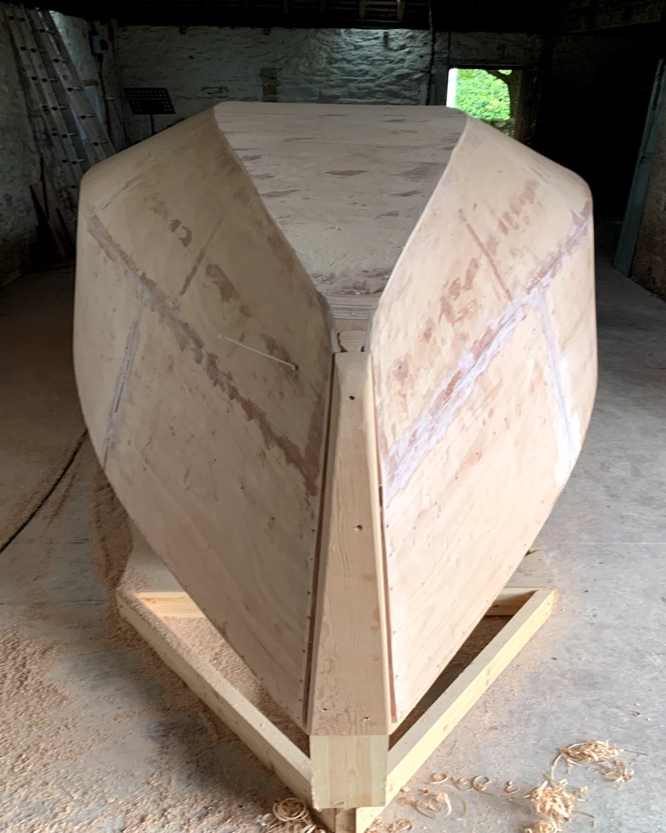 waughhillhead's tweet photo. I don’t think my technique was the best but it eventually worked. The process took much longer than I’d thought. Thank you to Hugo who has been helping and keeping me sane.
#ClassGlobe580 #ClassGlobe2024 #boatbuilding #boatlife #sailing #sailinglife #MiniGlobeRace https://t.co/okeWemMNfq