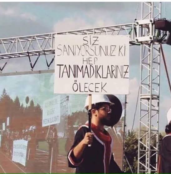 beyza (@wenacawa) on Twitter photo 