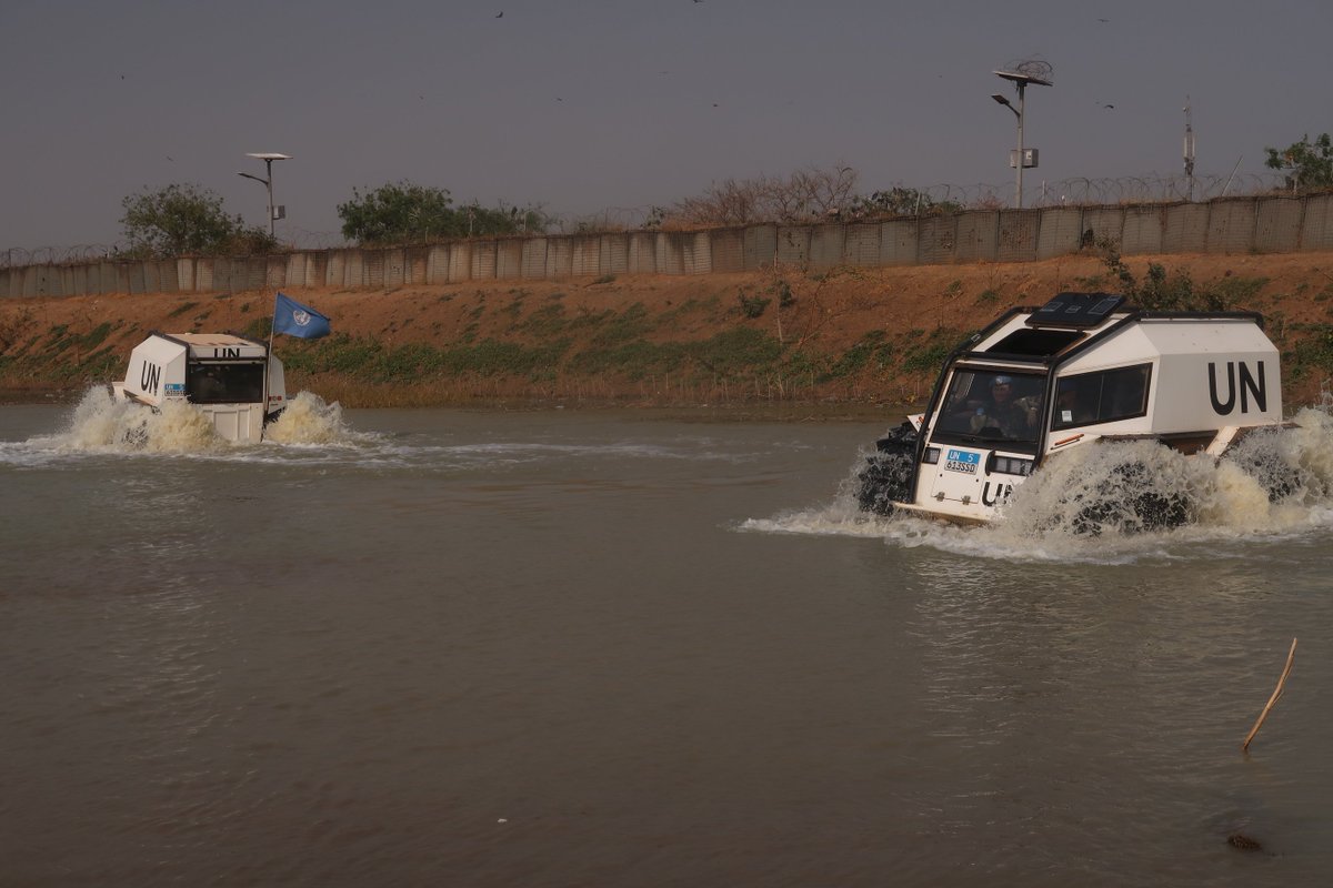 To maximize ground mobility + protect civilians during #SouthSudan's 🇸🇸 rainy 🌧️season, #UNMISS peacekeepers have trained themselves to use all terrain vehicles, thereby reducing flood-related challenges that make it tough to reach communities. 
👉🏽bit.ly/3Kl2hU8
#A4P