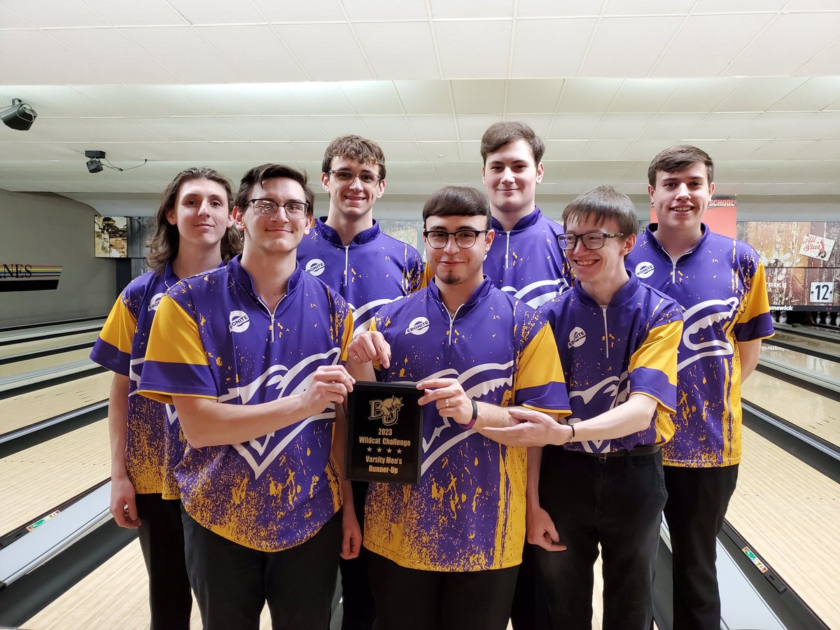 KWU_bowling's tweet photo. RECAP MONDAY 🚨🧢🎳
Our men's team have been on a roll (bowling pun) in their last 3 appearances. They took second place at the SWIBC Championship, then took second place at the Wildcat Challenge, and finished it off this past weekend with a win at the NAIA National Qualifier! https://t.co/AKCt3cG4qv