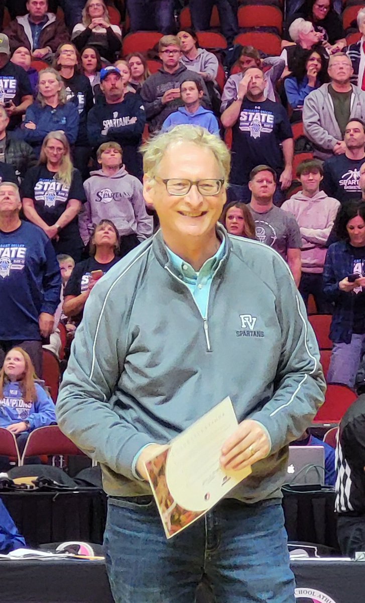 Spartan Dr. James Spelhaug recognized by the IGHSAU for his sportsmanship & undying support of the Iowa Girl-Thank you 💙 Spartan Nation Proud #SpartanNation