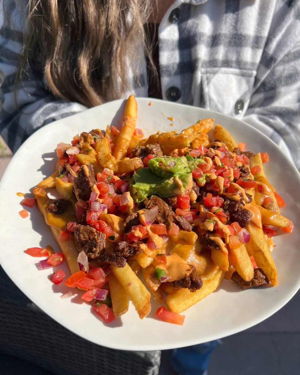 Veggie Grill tweet media