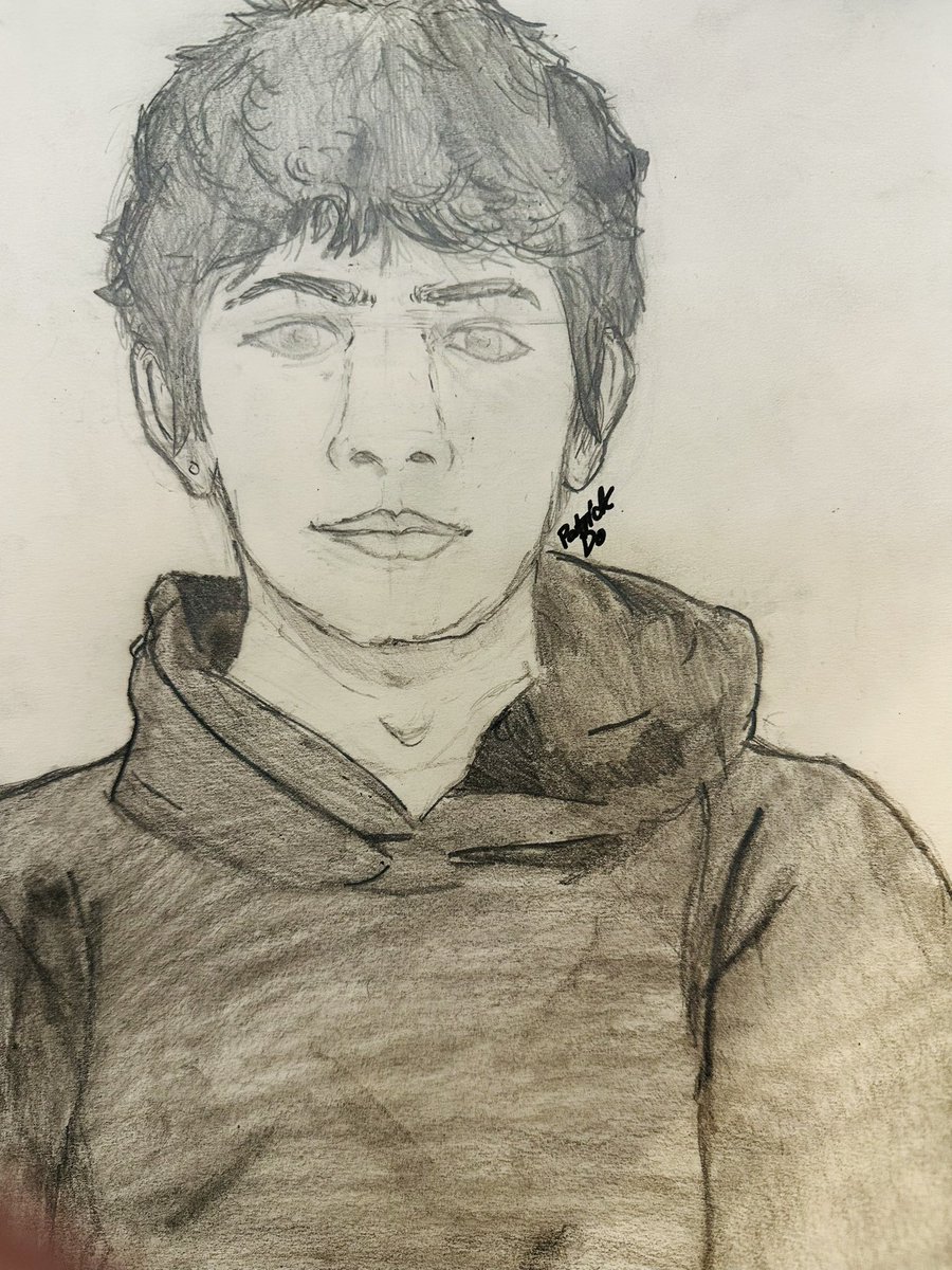 PyneArtsLPS's tweet photo. Enjoy these gorgeous works of art, courtesy of our 2D Drawing students. They have worked to hone their skills with shading, blending, gradients, perspective, and dimension in Mr. Romanowsky’s enrichment class. Amazing job! https://t.co/wfK6Eia9PU