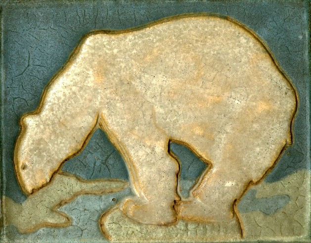 Museum_AACM's tweet photo. It’s #Polarbearday! It may not be winter in sunny St. Pete, but we can celebrate with this Grueby tile, found in MAACM’s tile gallery.
#MAACM https://t.co/cZso3C9j5I