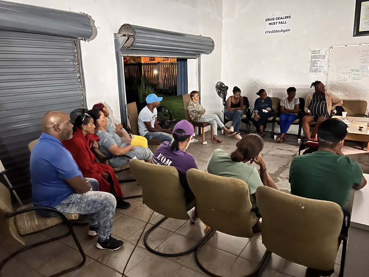 MTshwaku's tweet photo. Just met with the community of Westbery in Eldorado, because there are gun shots and people are dying. @SAPoliceService Sophiatown is unresponsive.If not now then when?How long our communities are going to be terrorised? They requested Operation #ManjeNamhlanje and stability plan https://t.co/bBMPRr9gG1