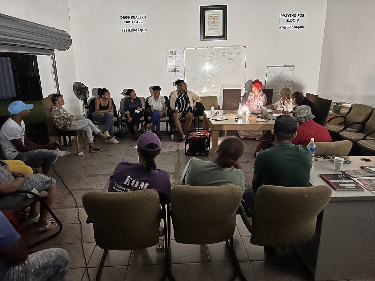 MTshwaku's tweet photo. Just met with the community of Westbery in Eldorado, because there are gun shots and people are dying. @SAPoliceService Sophiatown is unresponsive.If not now then when?How long our communities are going to be terrorised? They requested Operation #ManjeNamhlanje and stability plan https://t.co/bBMPRr9gG1
