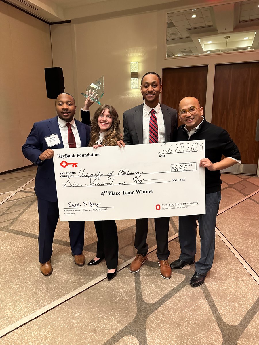 It has been a huge weekend for our Case Team! Please join us in celebrating as these students came in 1st Place 🥇 at @floridastate and 4th Place 🏆 at <a href="/keybank/">KeyBank</a>! 

On top of these wins, students Allen Fletcher and Jordan Smith also won Best Presenter and Best Q&amp;A, respectively!
