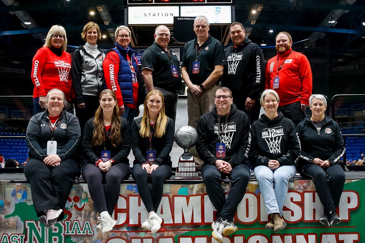 A HUGE thank you to the 13th team of the Final 12, The Saint John Final 12 committee .
This is the most important team that makes the Final 12 possible every year for the past 12 years.
Teamwork makes the dream work and this team is the “ Dream Team”!
@NBIAA_ASINB <a href="/nbhoopnews/">nbhoopnews</a>