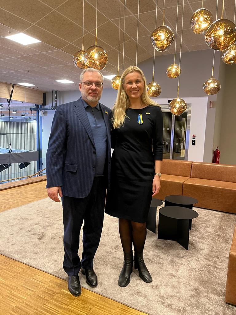 I am very glad I had a chance to discuss today with 🇺🇦 minister <a href="/G_Galushchenko/">German Galushchenko</a> the ongoing support of the #EU 🇪🇺 to 🇺🇦 #Ukraine in the #energy sector, increasing electricity trading capacities &amp; joint work to prepare for the next winter. 

#SlavaUkraini