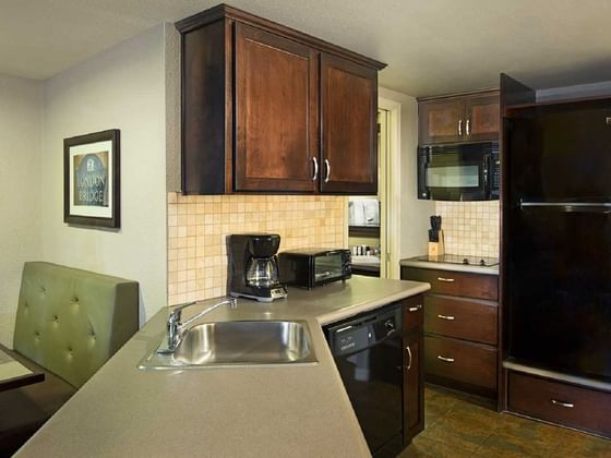 LondonBridgeresort tweet media