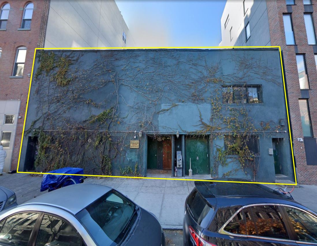 AssetCrg's tweet photo. AVAILABLE EXCLUSIVE:  Vacant building for lease at 60 N First Street, Brooklyn, NY 11249. Click here for details: https://t.co/06lPdSqF76 https://t.co/vRK4hJuj6g