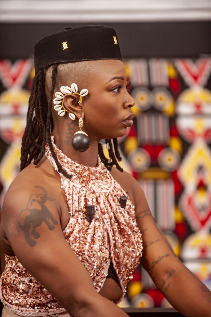 Faites vous livrer vos tickets au               05 85 377 373/ concert 20ans à l’institut français d’Abidjan ❤️❤️❤️