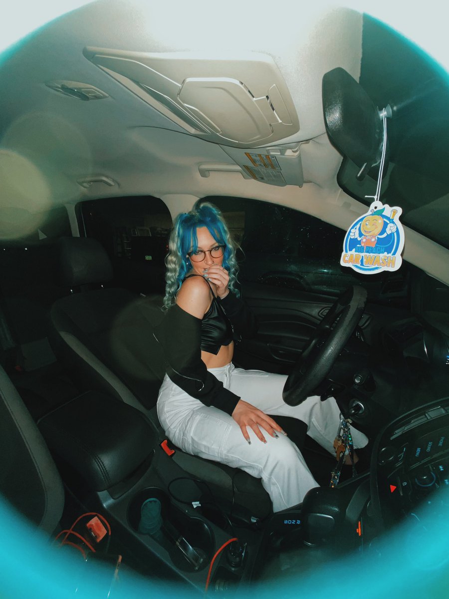 joooocc_'s tweet photo. i’ll never get tired of these pics, enjoy https://t.co/PwR6ii9in7