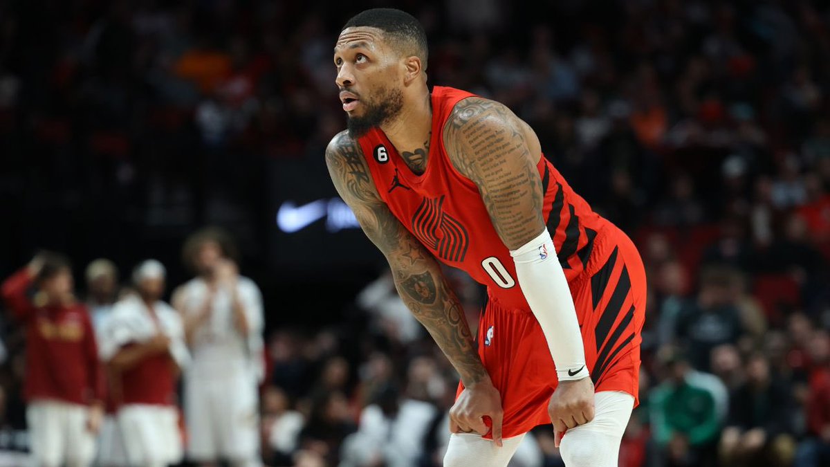 KindredSwerv's tweet photo. Damian Lillard in his last 20 games 

39 PPG 
7.3 APG 
5 RPG 

51.6 FG % 
40 3PT % ( 12.3 attempts!!!)
95.6 FT % 

71 TS %… 

Over the last 20 games as well. 
9 40+ pts
3 50 + pts
2 60+ pts
1 70+ pts

One of the greatest scorers/shooters/shot creators in league history. https://t.co/gPDV0lGEng