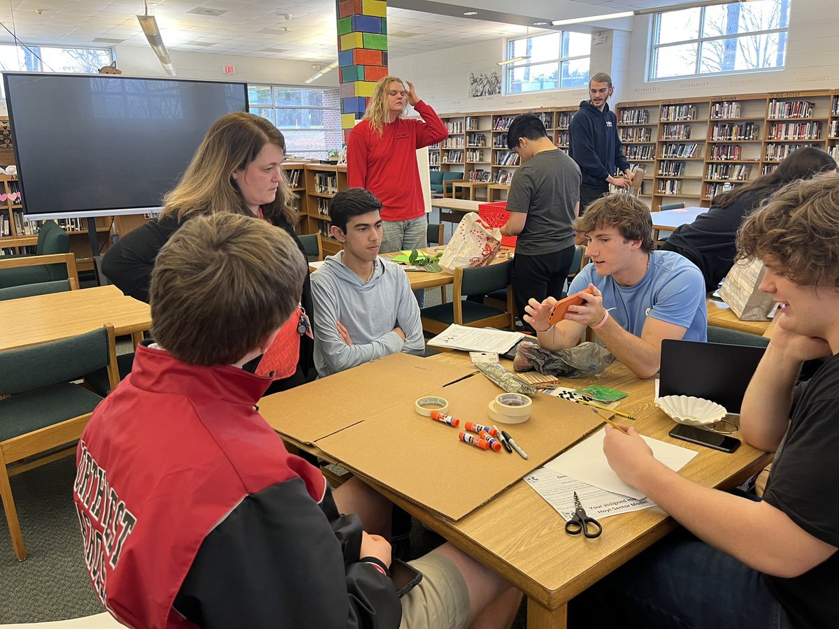 nwhs_media's tweet image. This week, we are channeling the Food Network’s Chopped with an AP Human Geography Design Challenge. Students have 3 days to create a city model using their basket of supplies &amp;amp; the common pantry. They then will face a panel of judges to present their models. #GCSLibrariesEngage
