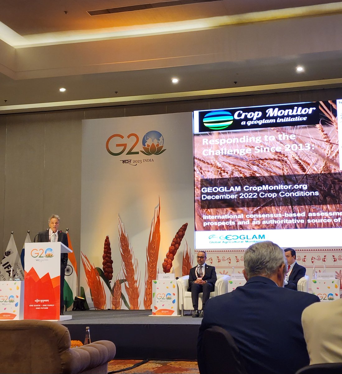 G20_GEOGLAM's tweet photo. GEOGLAM Co-Chair Chris Justice &amp;  South Asia Lead @MEGHAVI_P participated in the 1st G20 Agriculture Deputies Meeting in India, aimed at stocktaking of G20 initiatives &amp; developing frameworks for food security &amp; nutrition. #FoodSecurity #SDG2 #EO #CropMonitor #CM4AMIS https://t.co/7piccVy3Jo