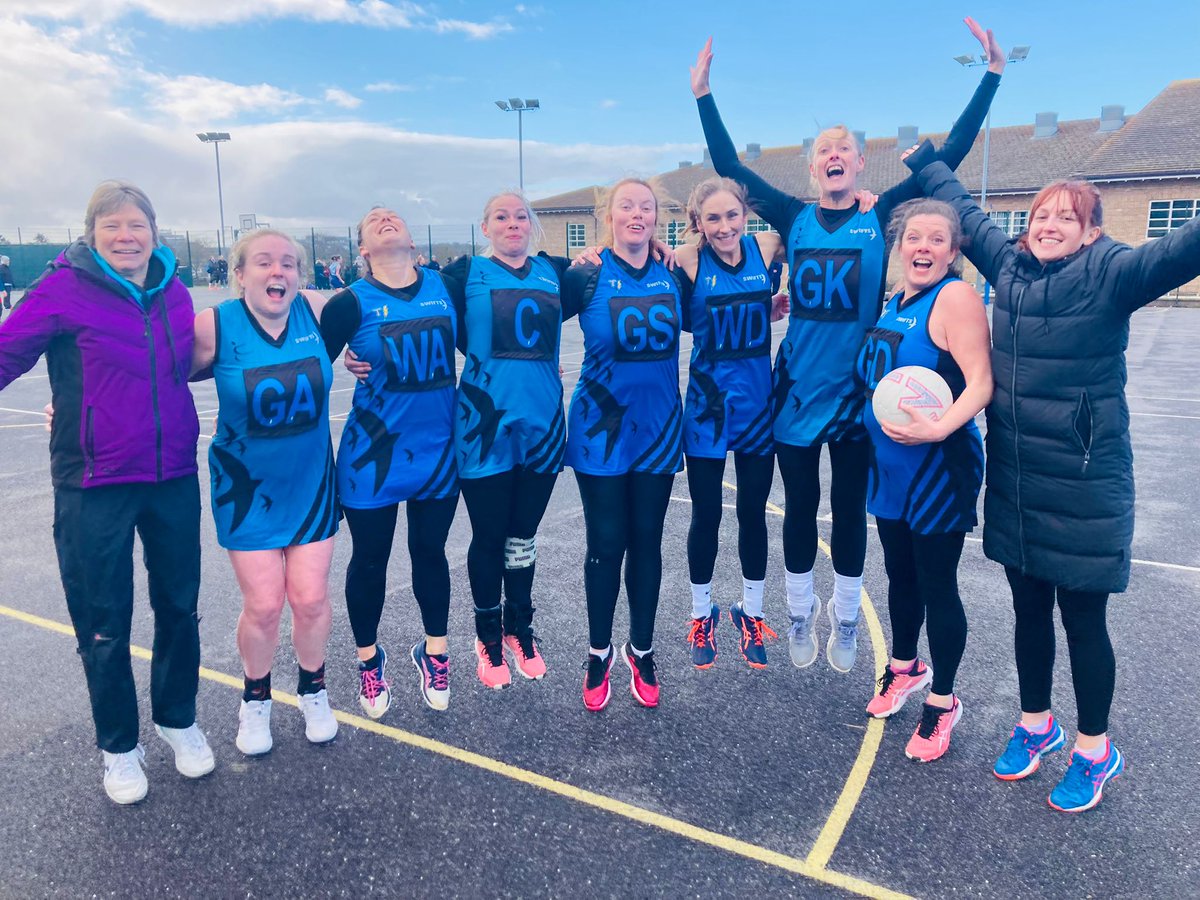 club_swifts's tweet photo. Wins for both teams this weekend!
And Swifts2 demonstrating how to take a proper team photo 😉
#netball
#netballcambridgeshire
#netballfamily
#cdnl https://t.co/nkmsvBB1nl