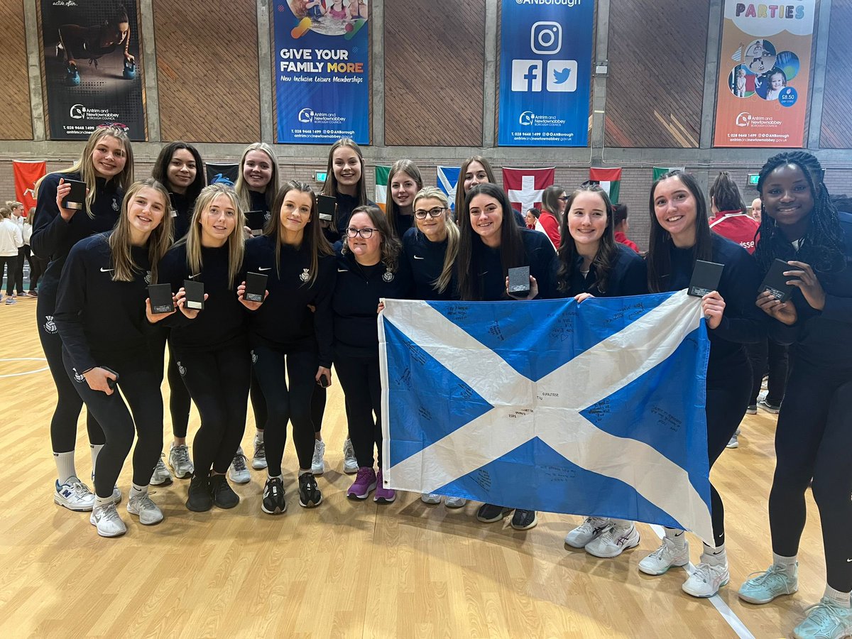 amazing weekend at @EuropeNetball coming home with silver🥈 so proud of the team! thank you to our coaches and @NetballScotland for preparing us and making the silver possible!💓💓