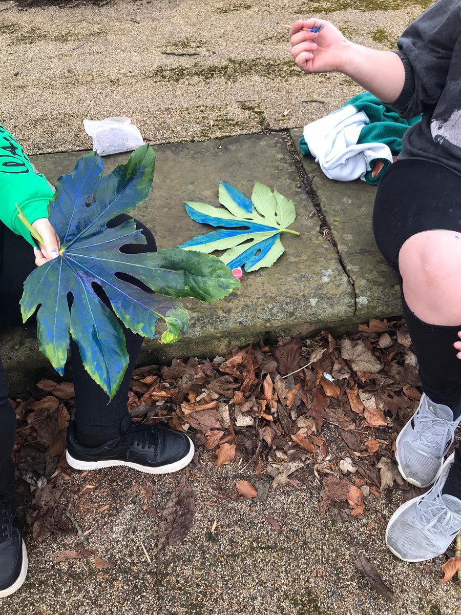 EarlyYearsNC's tweet photo. Today our level 1 learners have been out and about in the community exploring the coming of spring and activities that can be done with children around the changing of seasons. https://t.co/HMqahNnHK1