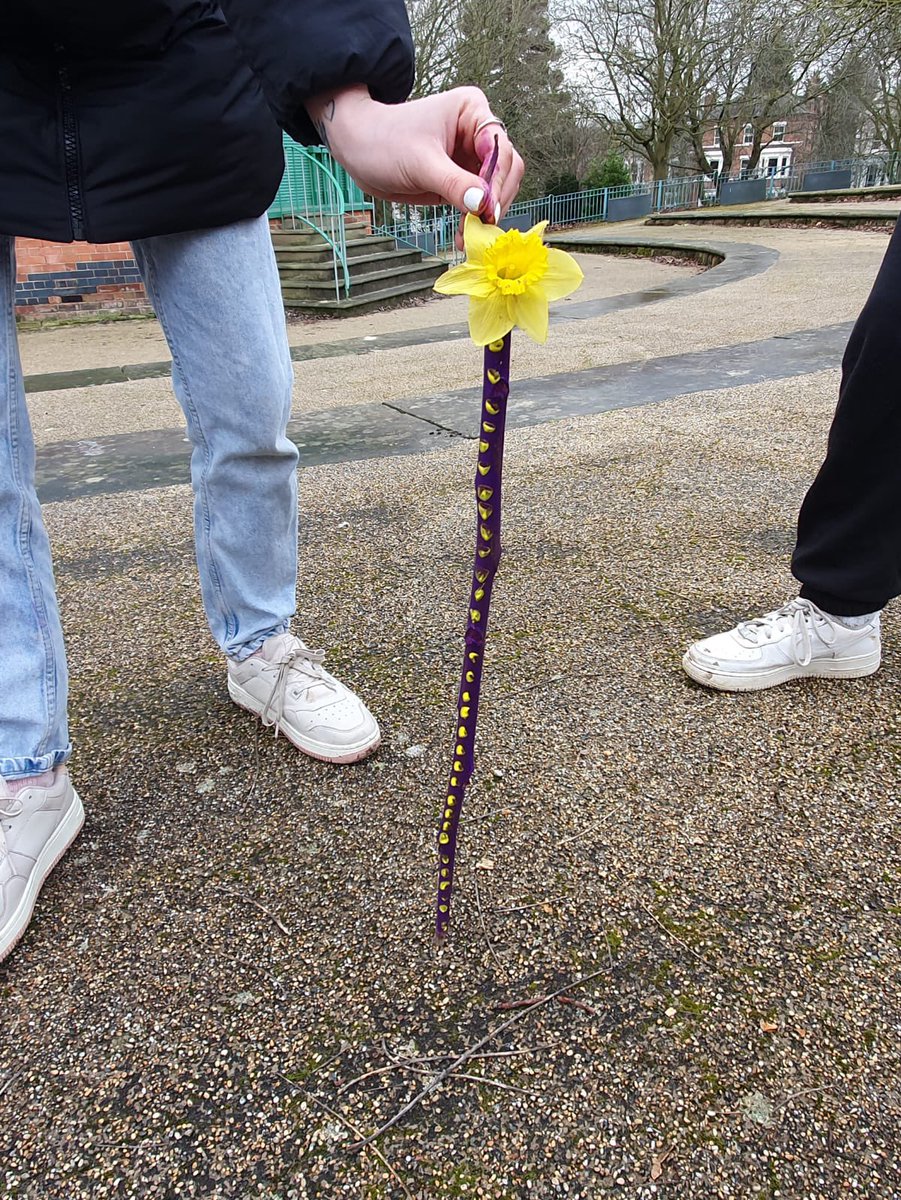 EarlyYearsNC's tweet photo. Today our level 1 learners have been out and about in the community exploring the coming of spring and activities that can be done with children around the changing of seasons. https://t.co/HMqahNnHK1