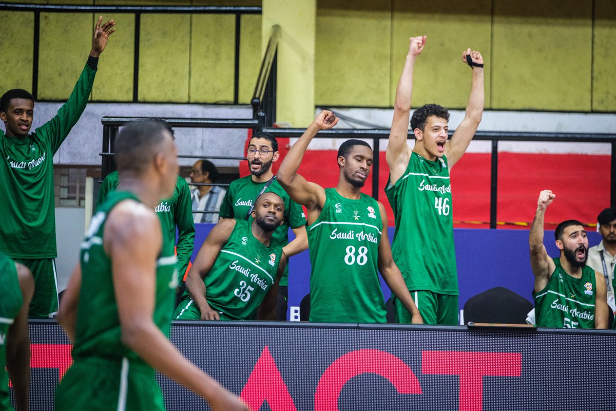 sbfksa's tweet photo. 📸🏀
🇸🇦 المنتخب السعودي 🆚 منتخب الهند 🇮🇳 
 تصفيات كأس العالم لكرة السلة 🏆

#WinForAll
#WinForSaudiArabia 
#FIBAWC https://t.co/dnE5TbDqA1
