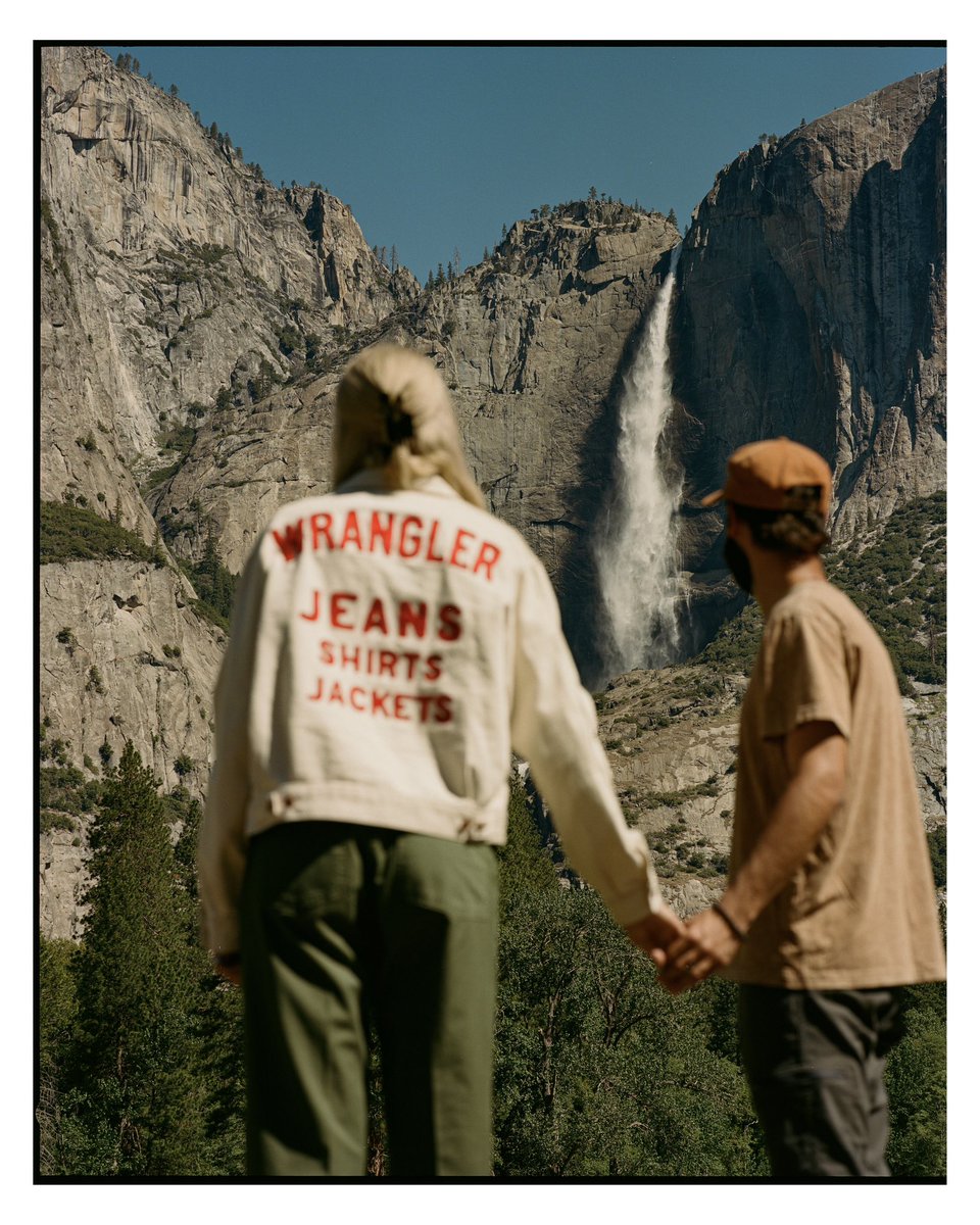 jacobetovar's tweet photo. some of my favorite portraits on medium format film #mamiya7 https://t.co/hMpMRdxA3s