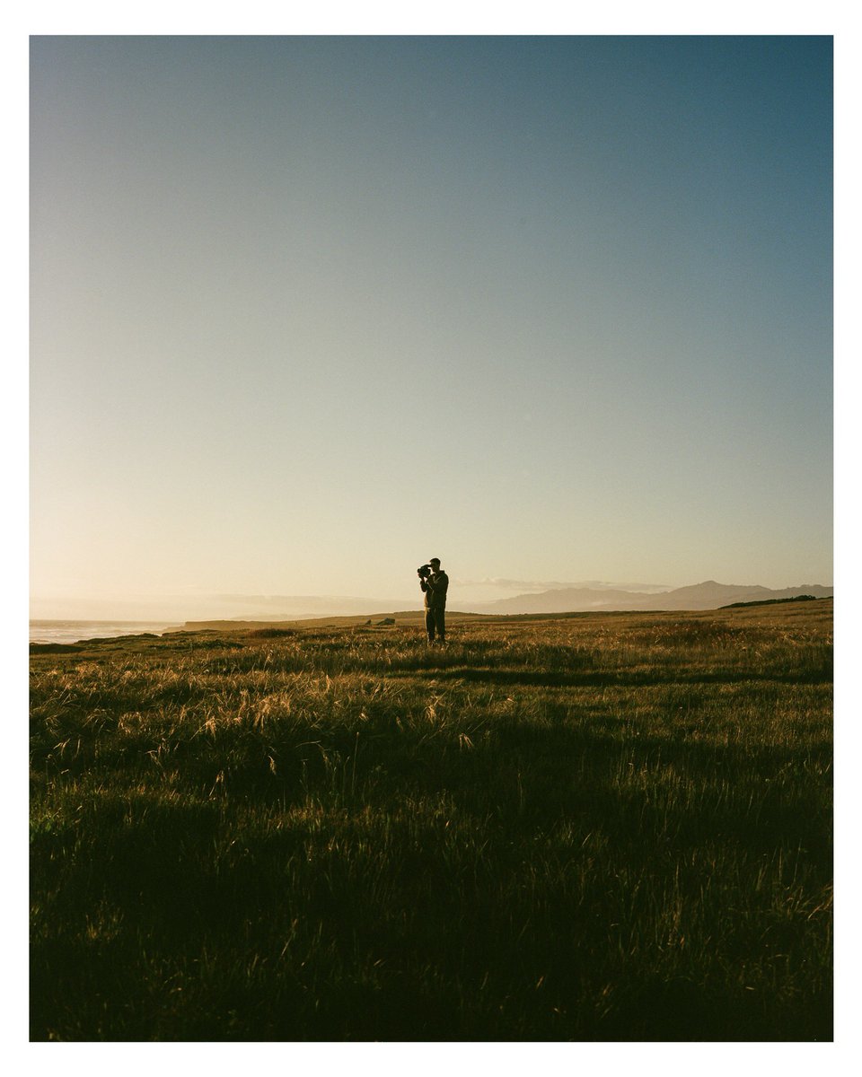 jacobetovar's tweet photo. some of my favorite portraits on medium format film #mamiya7 https://t.co/hMpMRdxA3s