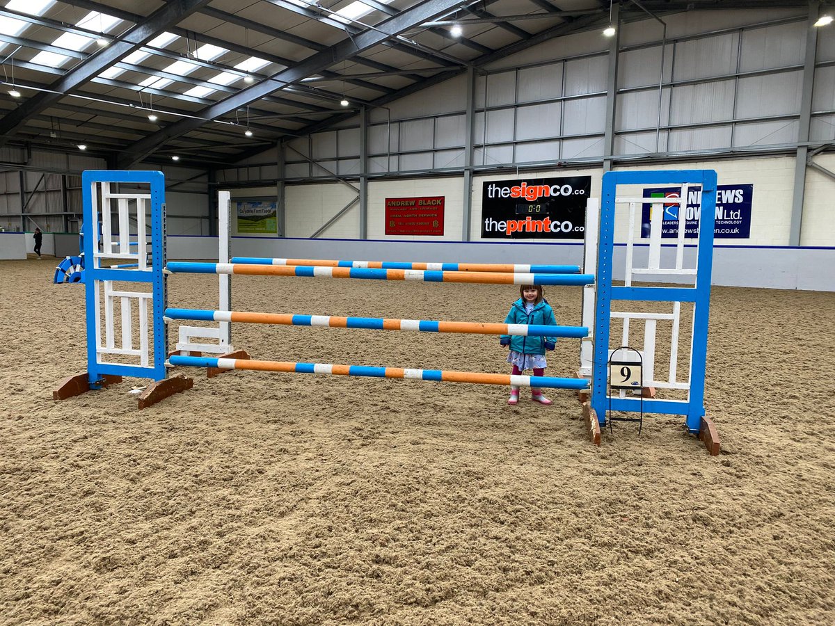Kate_J_Moore's tweet photo. Walking the course at SNEC yesterday! https://t.co/uCAbiln885