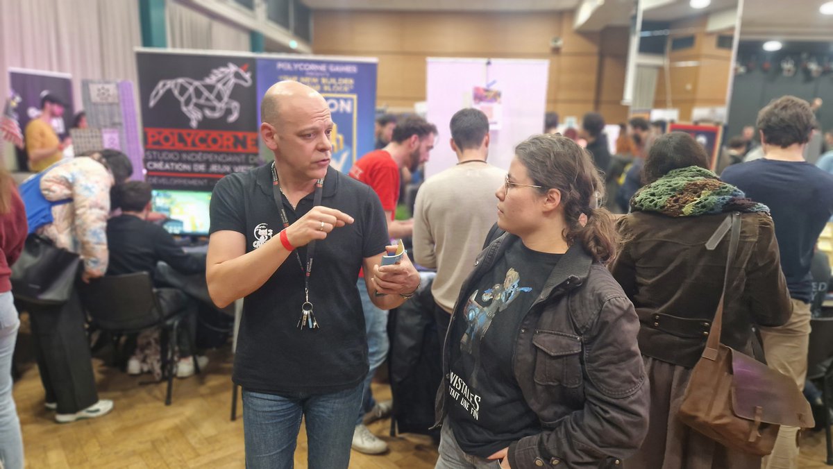 CatOnTree Studio - Twistales tweet media