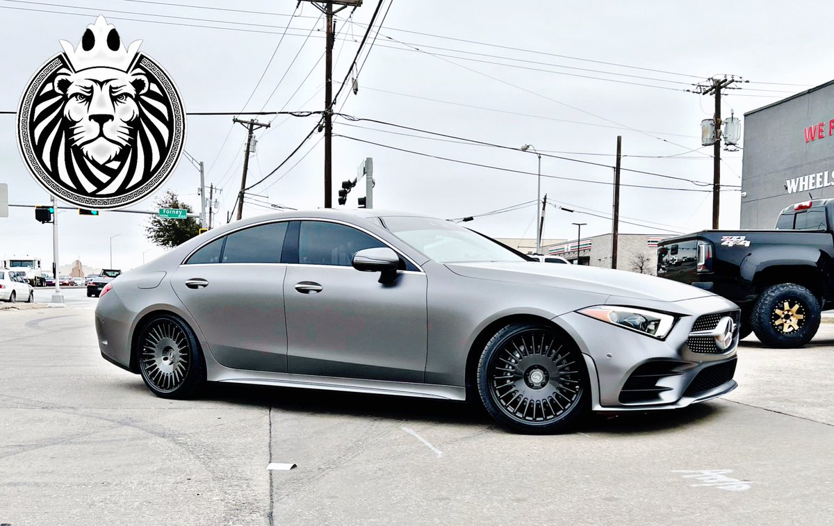 kingswheels2's tweet photo. 2019 Mercedes CLS 450 on staggered brushed titanium LFF-03 Harto’s 20X9 &amp; 20X11 and all wrapped up in Versatyre Tires! #KingsWheels2 #SuspensionSpecialists #Mercedes #CLS #LuxuryCars #LFF #Versatyre #Texas #Dallas #GreedyGrove #Buckner https://t.co/a7haMA2nB7
