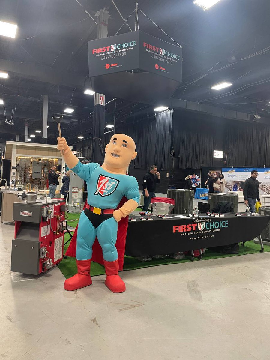 FirstChoice_NJ's tweet photo. Captain Comfort loved meeting his fans at the Home Show! #hvac #captaincomfort #comfort #hvaclife #service #homeservice #hardwork https://t.co/rqCVvp1fv5