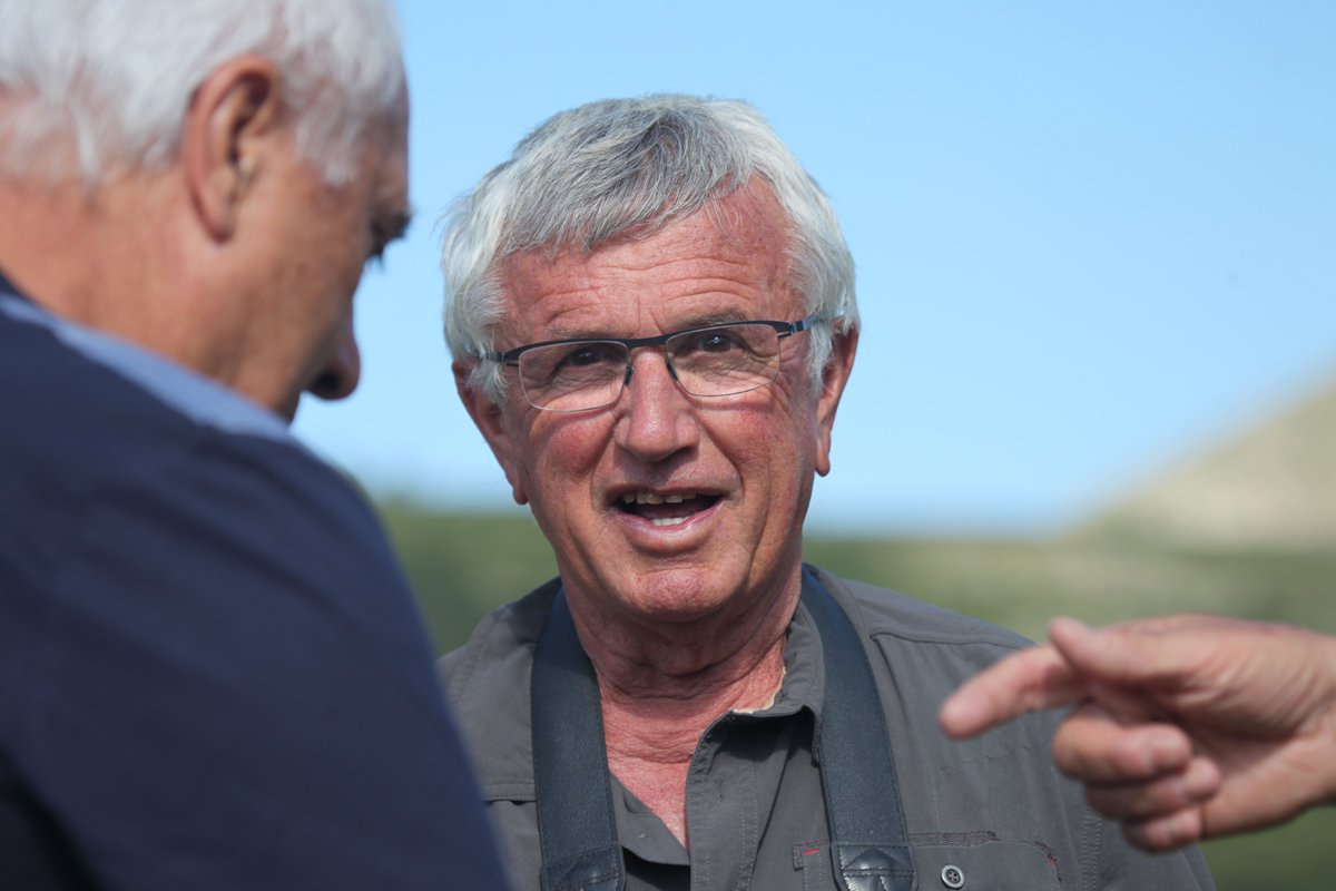 Francis Rombaldi, l'un des pionniers de France 3 Corse, est décédé. 
#corse #hommage 
france3-regions.francetvinfo.fr/corse/corse-du…