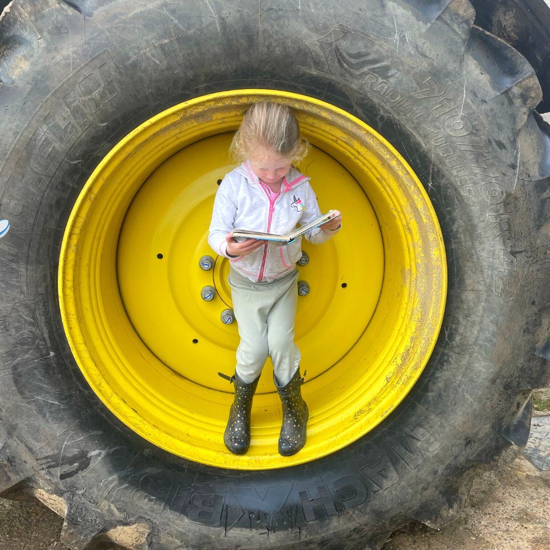 longacreschool's tweet photo. We're celebrating World Book Day on Friday 3rd March. Here’s a sneak preview of some of our Extreme Reading competition photos!
#longacreschool #longacrelife #prepschool #surreyprepschool #prepschoollife #nursery #preprep #SurreyMums #SurreyParents #GuildfordMums #schoolenglish https://t.co/EFHZDF3Ed6