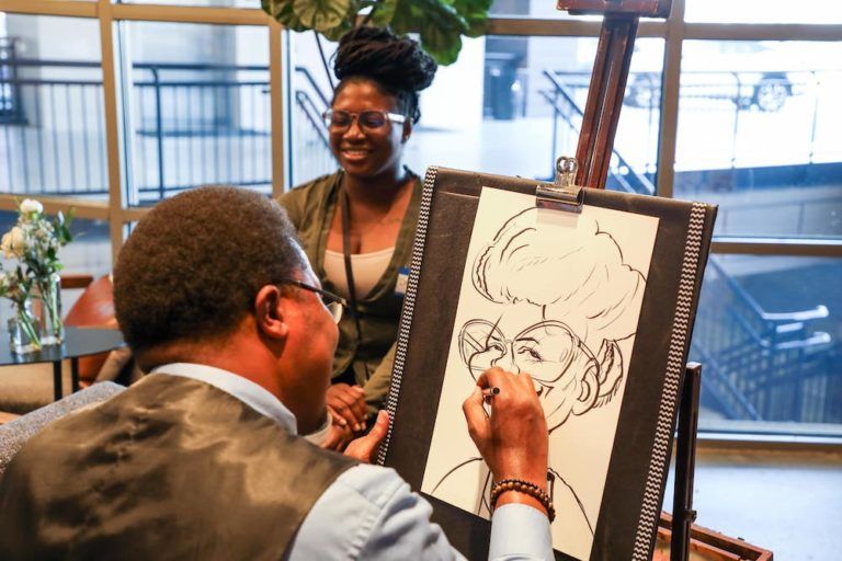 meetatroam's tweet photo. Fun meetings > boring meetings. Book your next meeting at Roam and we'll show you how it's done! https://t.co/S6U2VVgy88