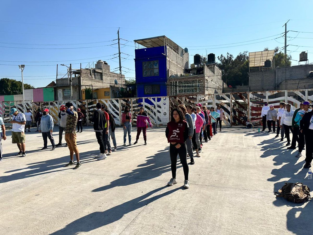 Ponte_Pila_'s tweet photo. ¡Grandes momentos llenos de actividades físicas y recreativas para toda la ciudadanía vivimos este fin de semana en la Ciudad de México ! 🏃🏻‍♀️🏃🏻‍♂️💃🏻⚽️🏀🥅🥋🥊🧘🏼 🗑️ https://t.co/MriY74mtuV
