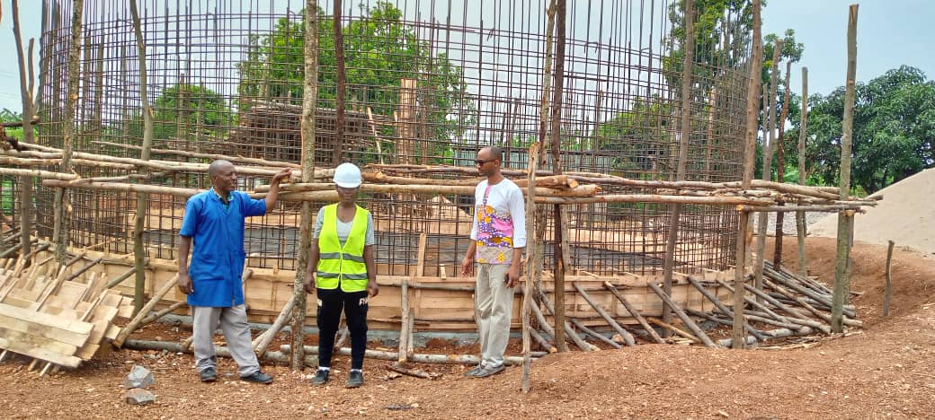 SectorJuru's tweet photo. Kuwa mbere tariki ya 27/02/2023, Ubuyobozi bw'Umurenge wa Juru bwasuye @SectorJuru imirimo yo kubaka ikigega cy'amazi cyubakwa #COFORWA, ku bufatanye na #WaterAid kugira ngo Umurenge ushobore kubona amazi meza. Imirimo iragenda neza. @BugeseraDistr, @WateraidRwanda, @RwandaEast https://t.co/q0N0w6F7Zd