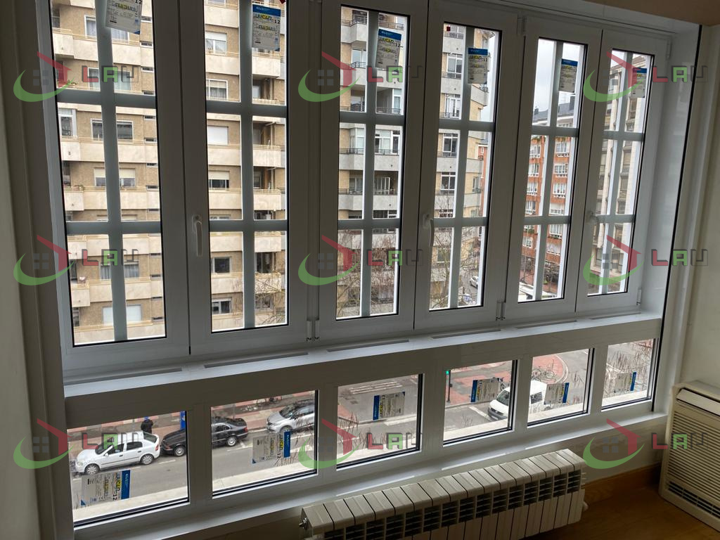 aluminiolau's tweet photo. Mirador manteniendo la estetica de la fachada https://t.co/Fro6EhXkvq