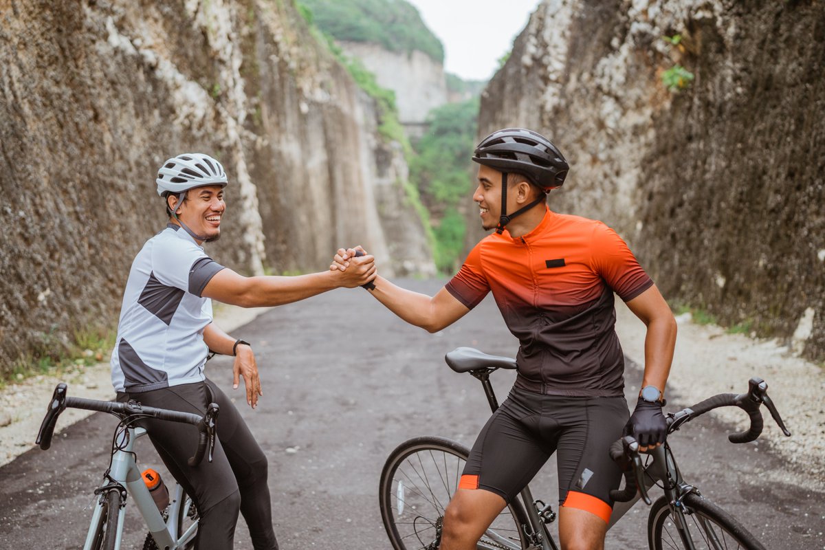 eficiens's tweet photo. 🚴‍♀️ @SoriusT x #Sharelock, tandem de choc au service des amateurs de vélo !

🤝 Deux des #insurtechs incontournables du moment sur le segment annoncent leur partenariat. 

Une évidence pour deux startups qui partagent largement les mêmes valeurs !

👉 https://t.co/XCzn5qw5ma https://t.co/mjEQysD82l