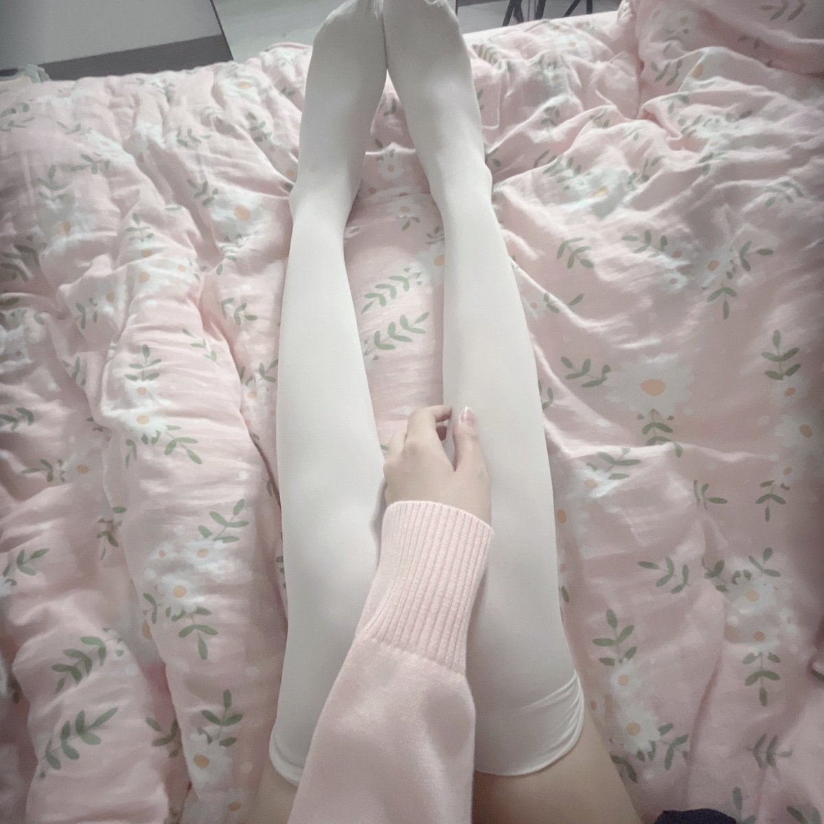 Yuanshen99's tweet photo. 随想被我足
#反差 #反差婊 #母狗 #口交  #美女 #磕炮 #性奴 #女喘 #女高 #骚货 #调教 #性奴 #淫荡 #骚逼  #女m #sub https://t.co/Tta7vCUfSg