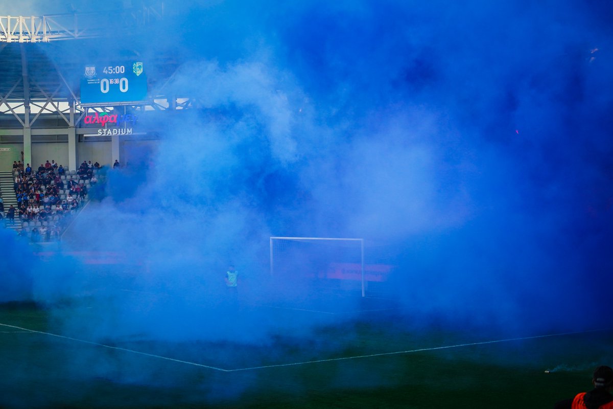 APOLLONOFFICIAL's tweet photo. 𝗕𝗹𝘂𝗲 𝗠𝗼𝗻𝗱𝗮𝘆 🔵 https://t.co/UcsAJDuyzy