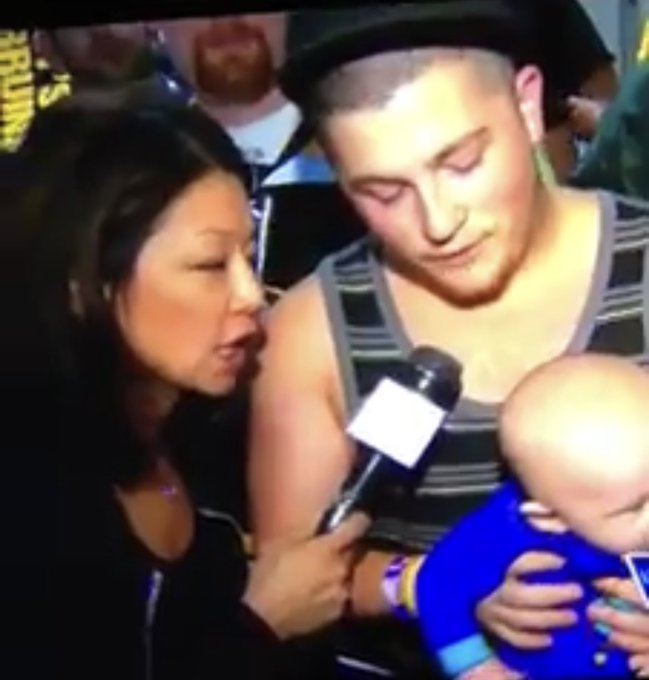 So insane. When the @NHLBruins went to play in the finals in 2013, I took my newborn to the send off<a class="tags" target="_blank" title="On Twitter" href="/?out=eyJ0eXAiOiJKV1QiLCJhbGciOiJIUzUxMiJ9.eyJpYXQiOjE3MjU4NTc0NzksImlzcyI6InR3cG9ybnN0YXJzLmNvbSIsIm5iZiI6MTcyNTg1NzQ3OSwiZXhwIjoxNzU3MzkzNDc5LCJyZWRpcmVjdF91cmwiOiJodHRwczovL3R3aXR0ZXIuY29tL05ITEJydWlucyJ9.gdg6CBCsIK3sFDgAyjvzqbO_YH4BpAwbGCGXg9OQOYQv8TqH1XQadSGoyCxKY3-lqo-2M1BmVDSIjyvv1hF7hQ">@NHLBruins</a>