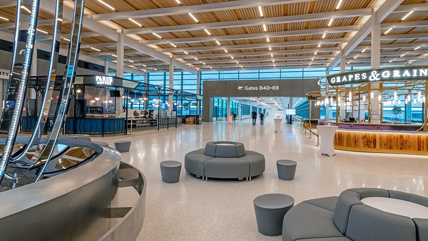 Clark Construction Group is proud to share that the first flights will depart from the new single terminal at Kansas City International Airport, marking the end of a five-year development, design, and construction effort. #ClarkBuildsKC 

Learn More: clrk.cc/Kansas-City-Ai…
